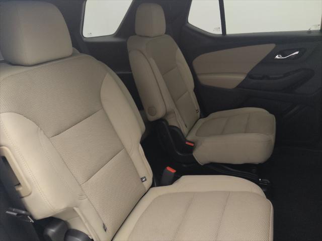 used 2022 Chevrolet Traverse car, priced at $25,395