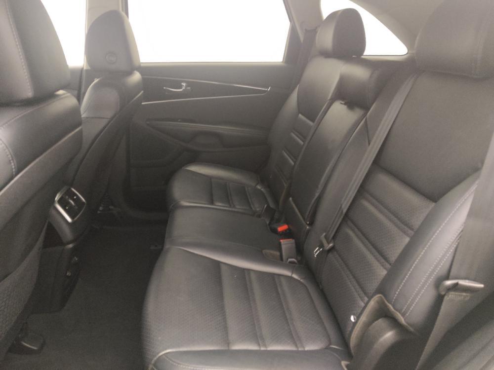 used 2019 Kia Sorento car, priced at $17,195