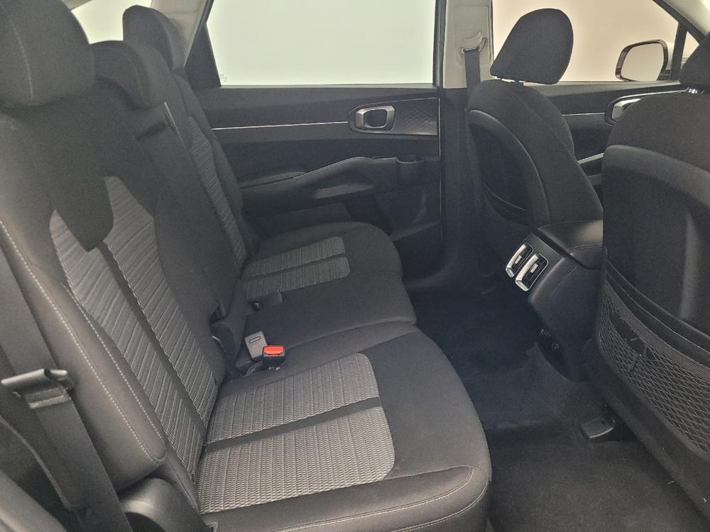 used 2021 Kia Sorento car, priced at $17,595