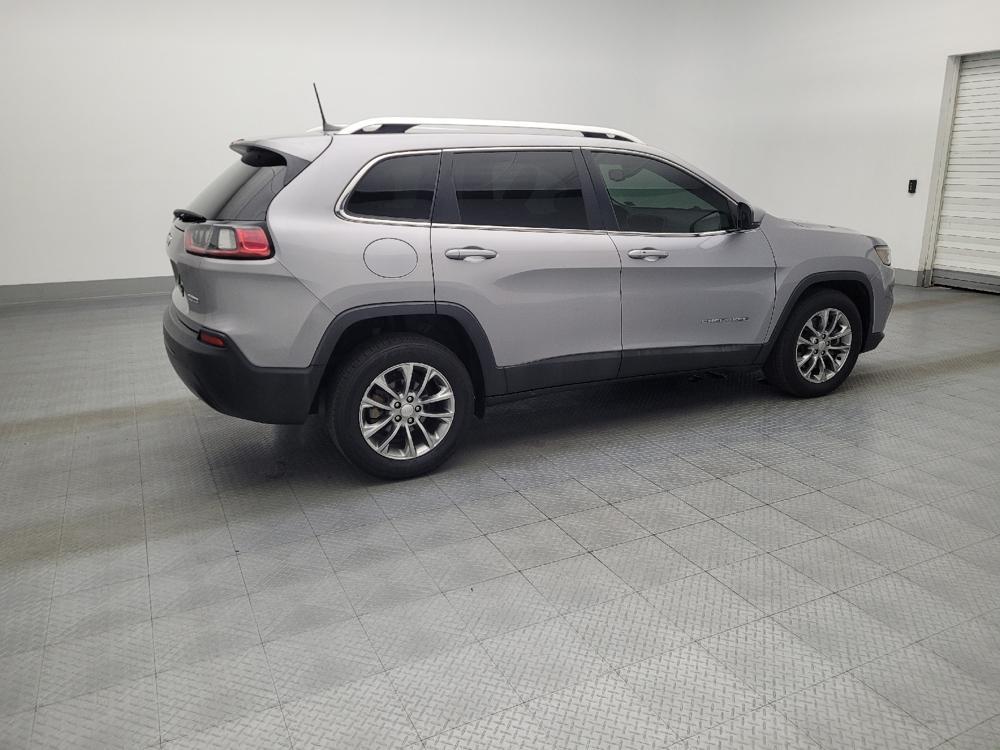 used 2019 Jeep Cherokee car, priced at $15,895