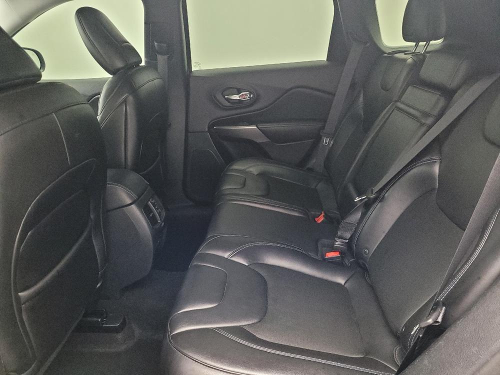 used 2019 Jeep Cherokee car, priced at $15,895