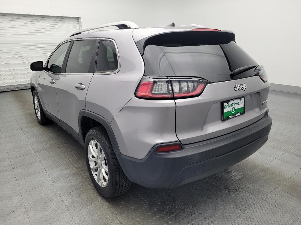 used 2019 Jeep Cherokee car, priced at $16,495