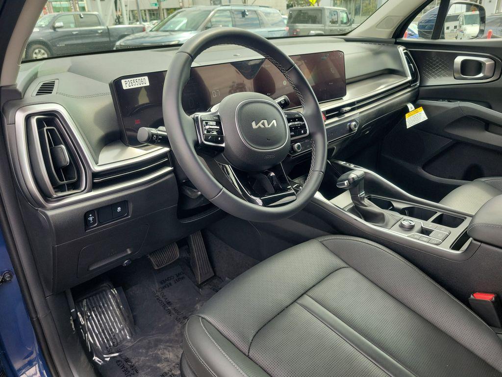 used 2025 Kia Sorento car, priced at $31,269