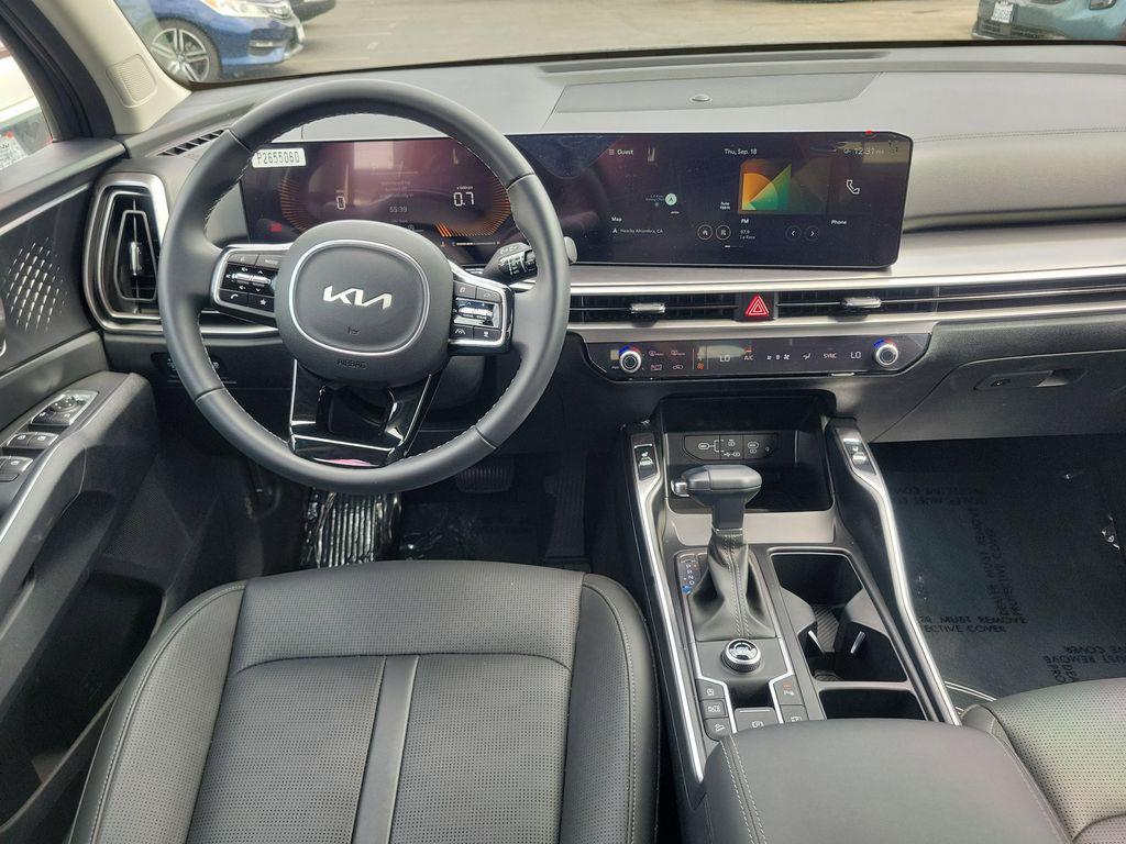 used 2025 Kia Sorento car, priced at $31,269