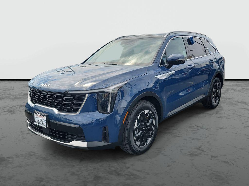 used 2025 Kia Sorento car, priced at $31,269