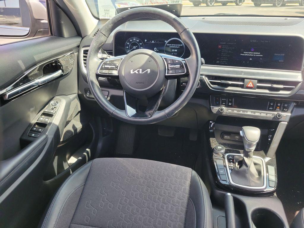 used 2024 Kia Seltos car, priced at $22,701