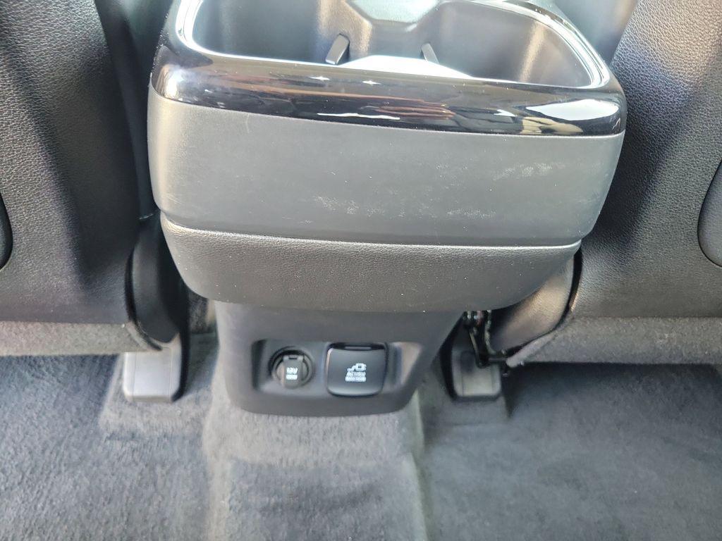used 2024 Kia Telluride car, priced at $41,388