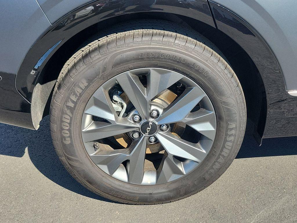 used 2025 Kia Sportage Hybrid car, priced at $35,411
