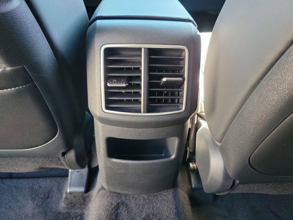 used 2025 Kia Sportage Hybrid car, priced at $35,411
