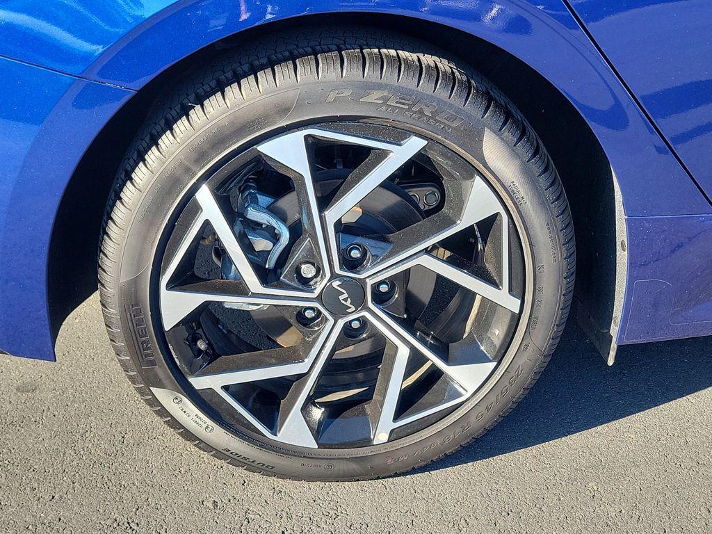 used 2025 Kia K5 car, priced at $30,490