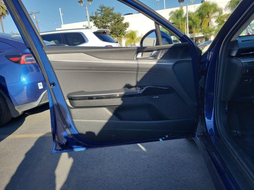 used 2025 Kia K5 car, priced at $30,490