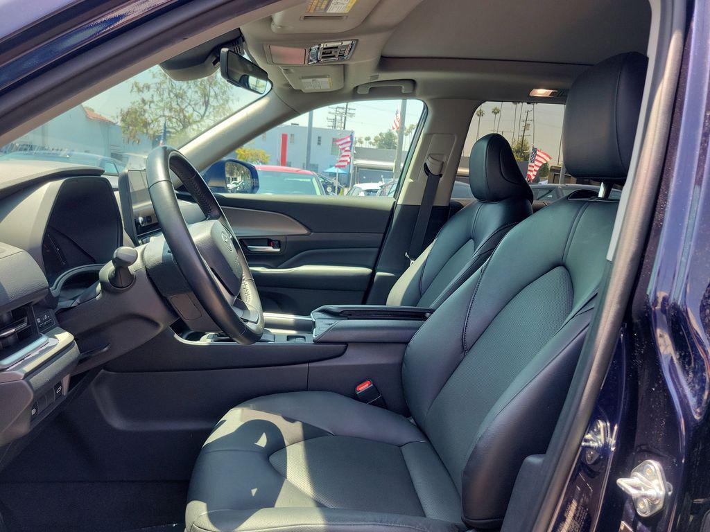 used 2024 Toyota Grand Highlander Hybrid car, priced at $44,388
