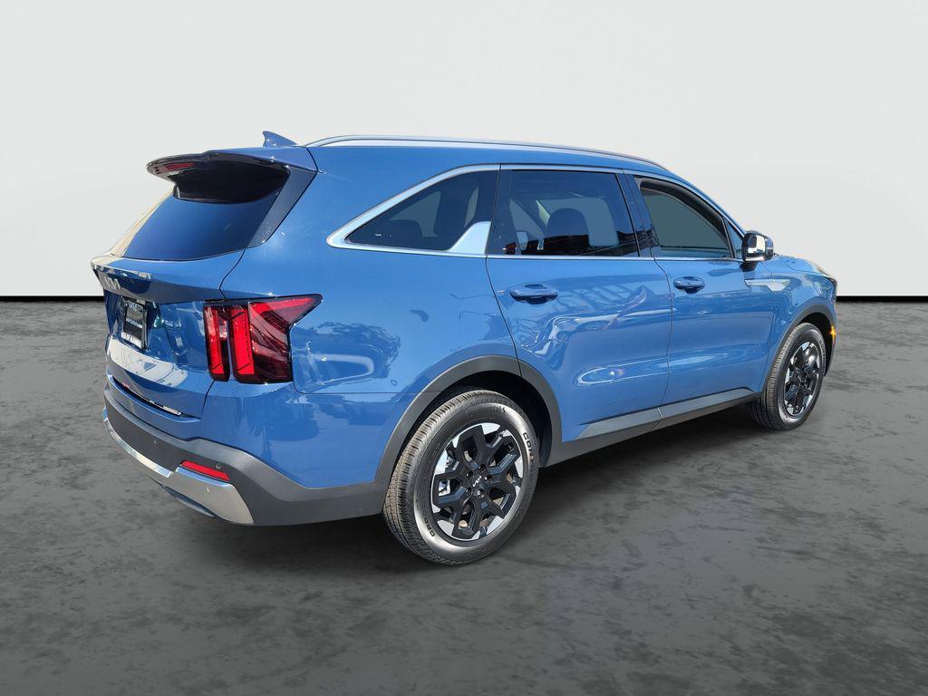used 2025 Kia Sorento car, priced at $31,747