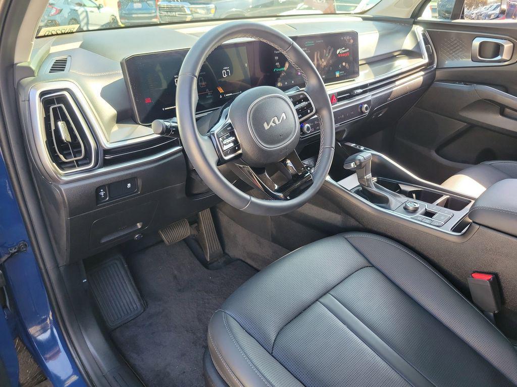 used 2025 Kia Sorento car, priced at $31,747