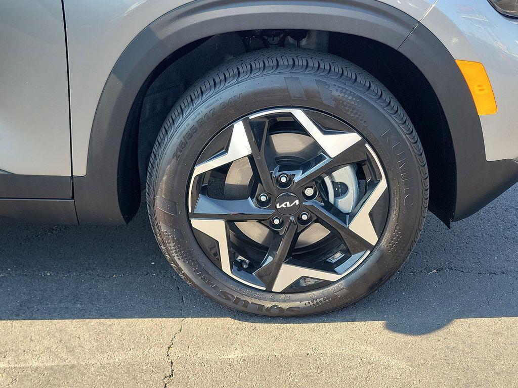 used 2024 Kia Seltos car, priced at $24,888