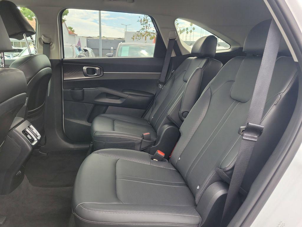 used 2025 Kia Sorento car, priced at $33,449