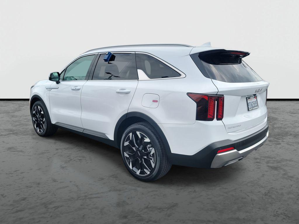 used 2025 Kia Sorento car, priced at $33,449