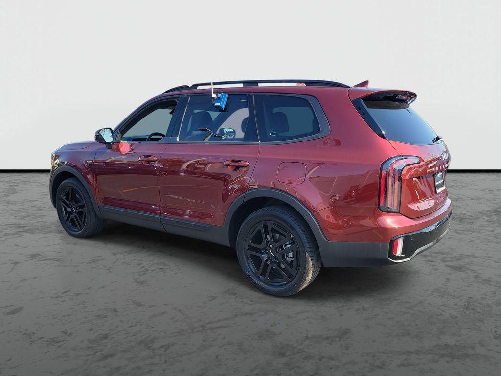used 2024 Kia Telluride car, priced at $43,024