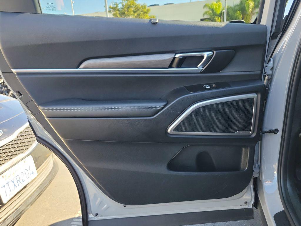 used 2024 Kia Telluride car, priced at $40,968