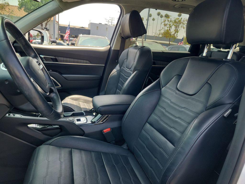 used 2024 Kia Telluride car, priced at $38,843