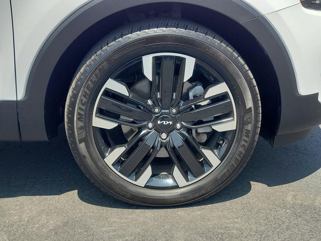 used 2024 Kia Telluride car, priced at $38,843