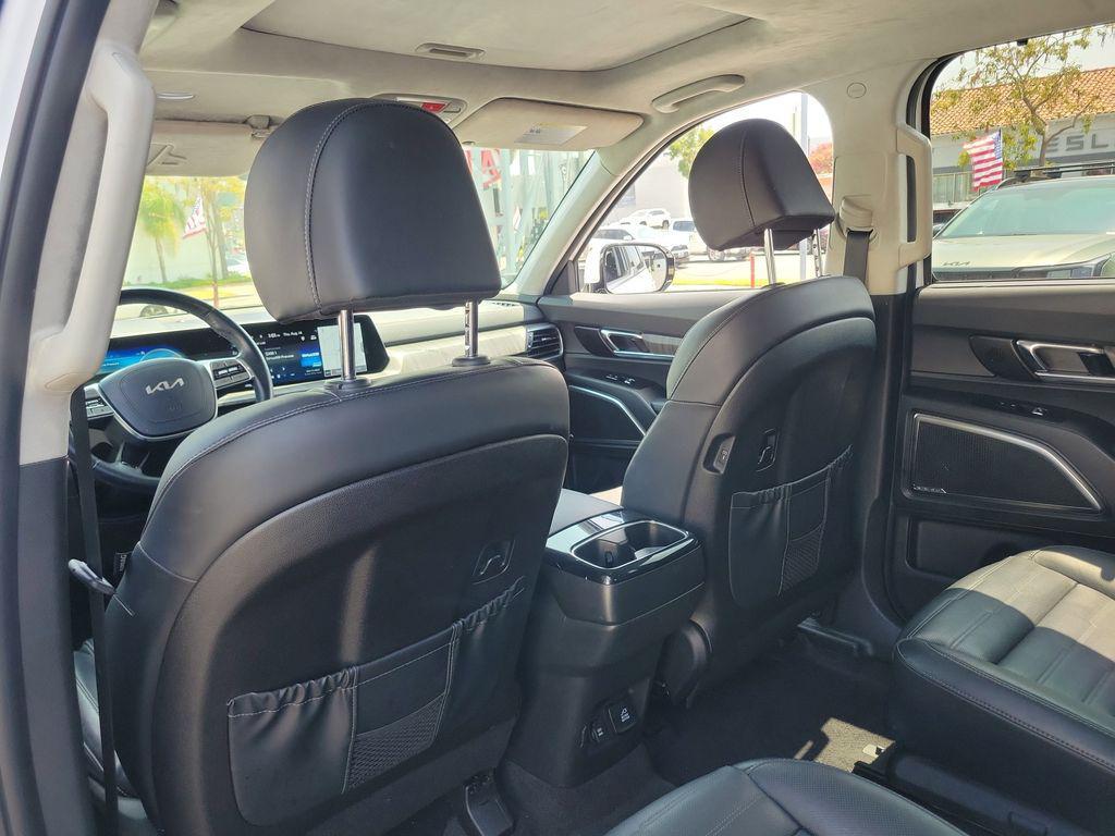 used 2024 Kia Telluride car, priced at $38,843