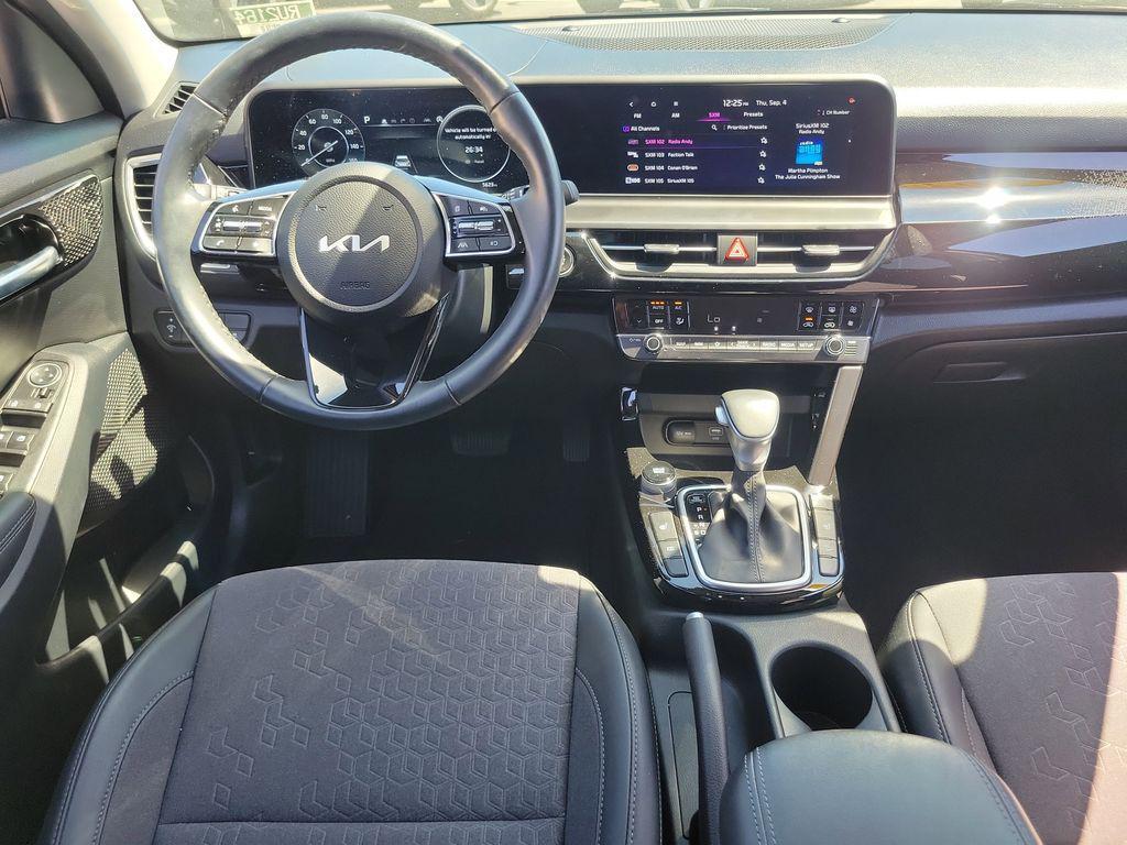 used 2024 Kia Seltos car, priced at $23,392