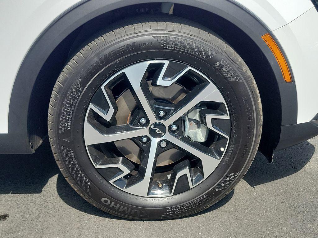 used 2025 Kia Sportage car, priced at $26,949