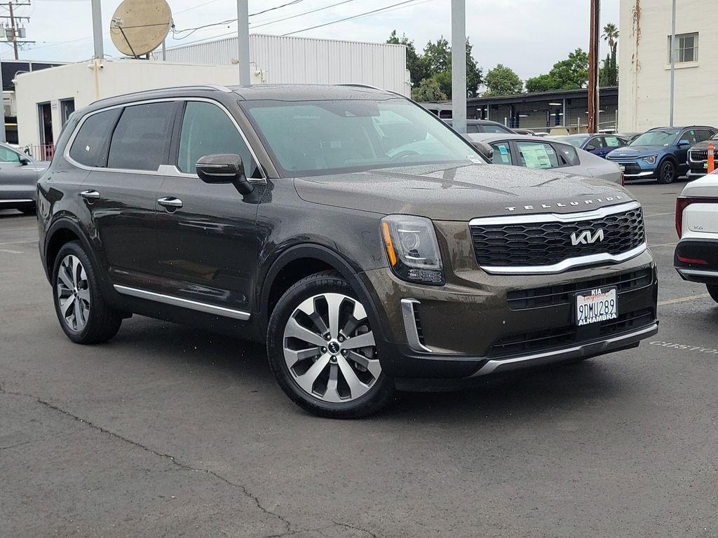 used 2022 Kia Telluride car, priced at $31,199