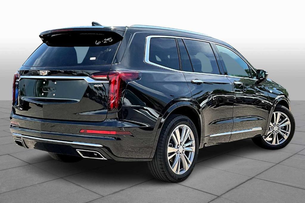 used 2023 Cadillac XT6 car, priced at $37,656