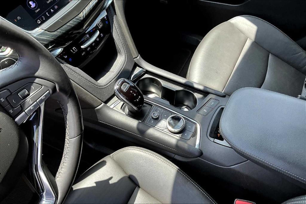 used 2023 Cadillac XT6 car, priced at $37,656