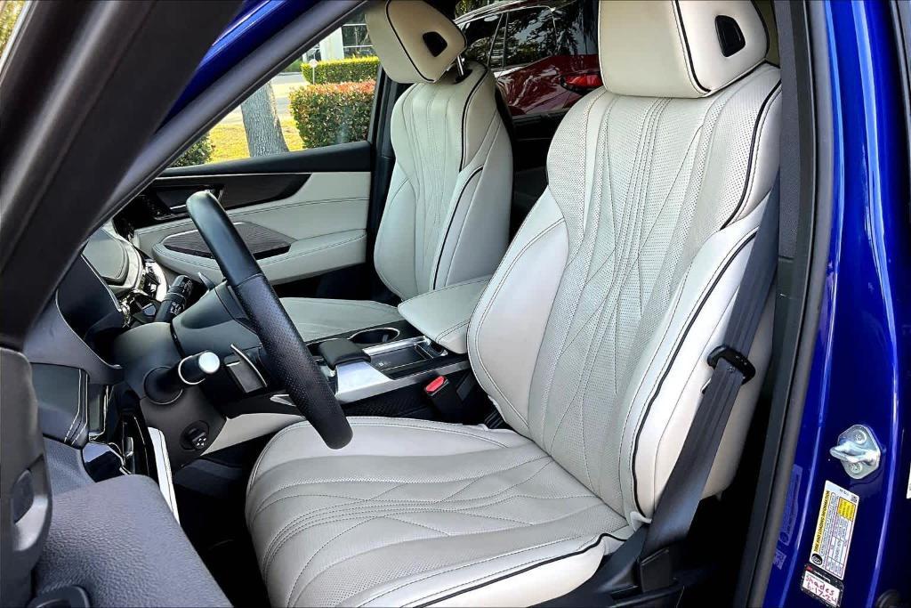 used 2022 Acura MDX car, priced at $47,950