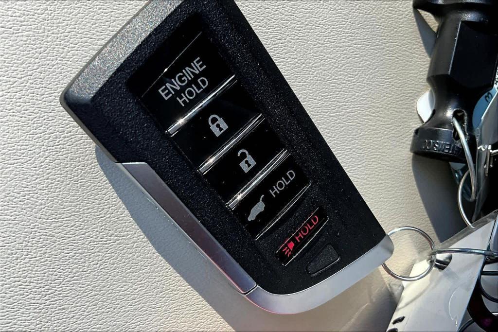 used 2022 Acura MDX car, priced at $47,950