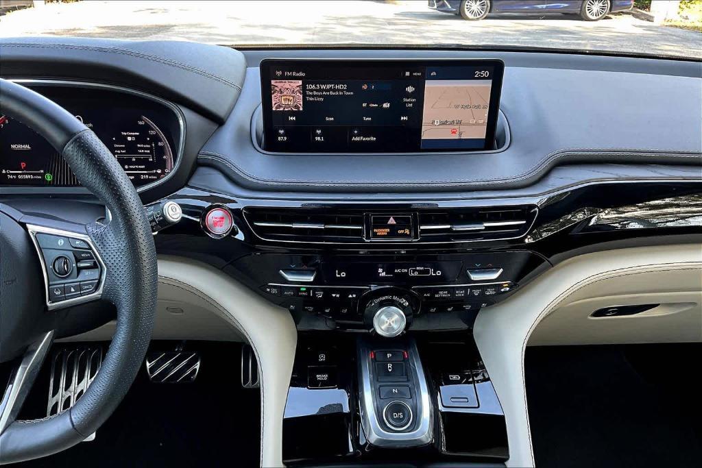 used 2022 Acura MDX car, priced at $47,950