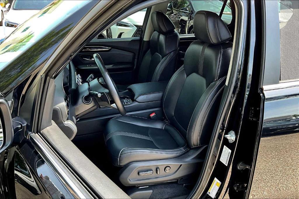 used 2024 Honda Pilot car, priced at $34,685