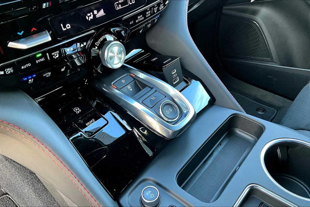 new 2026 Acura MDX car, priced at $61,602