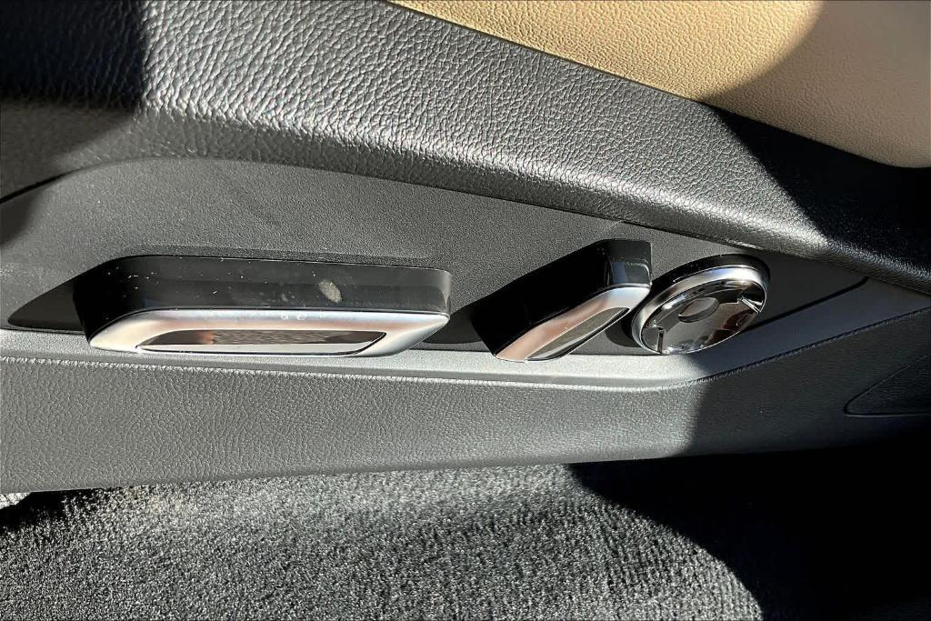 new 2026 Acura MDX car, priced at $57,232