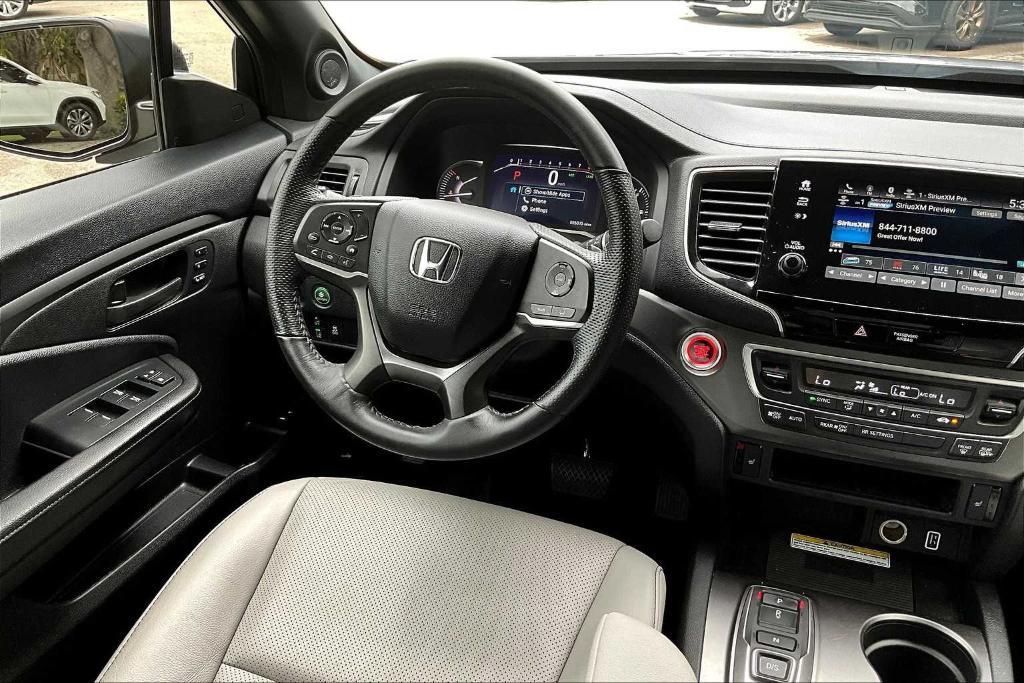 used 2022 Honda Passport car, priced at $27,813