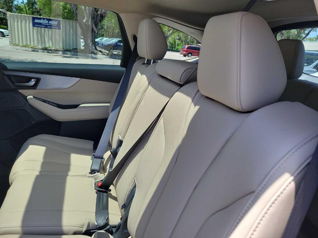 new 2025 Acura MDX car, priced at $52,550