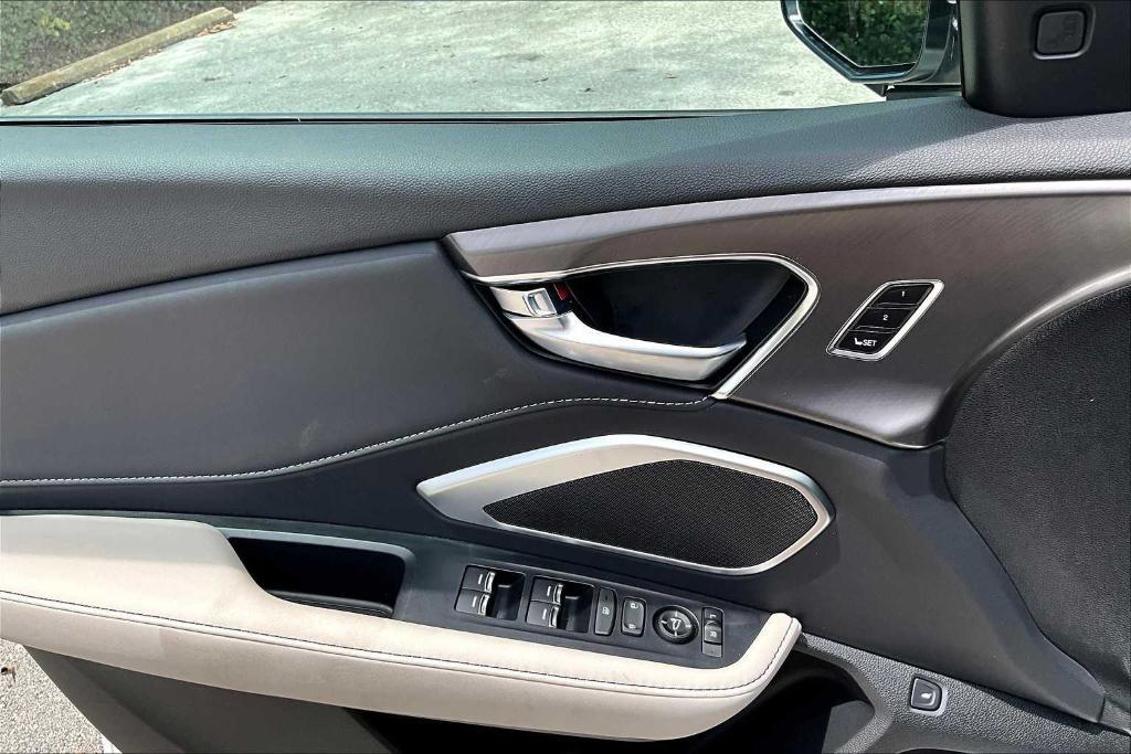 new 2025 Acura RDX car, priced at $46,650