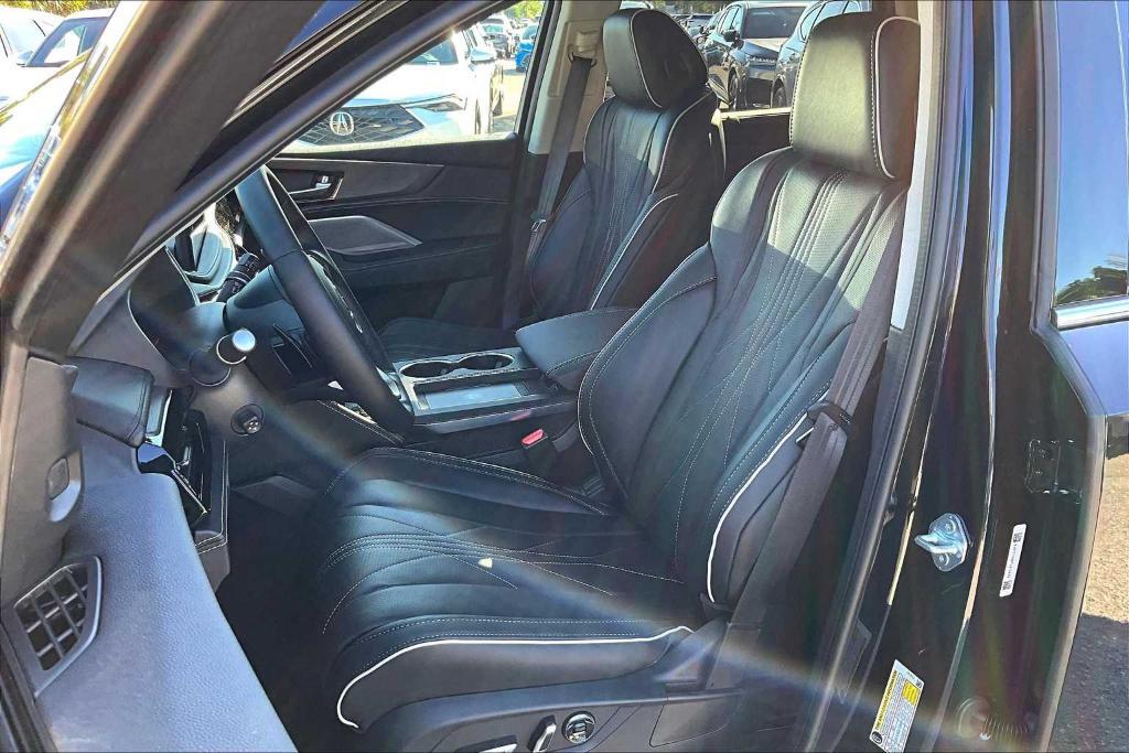 new 2026 Acura MDX car, priced at $69,890