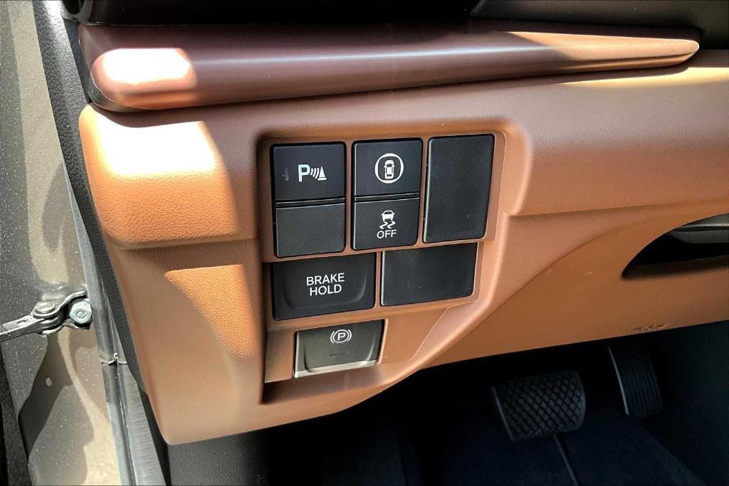 new 2025 Acura RDX car, priced at $49,250