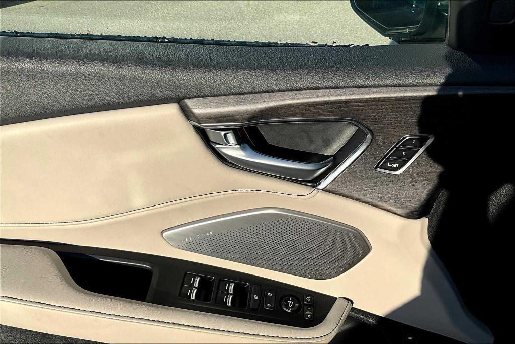 new 2025 Acura RDX car, priced at $54,400