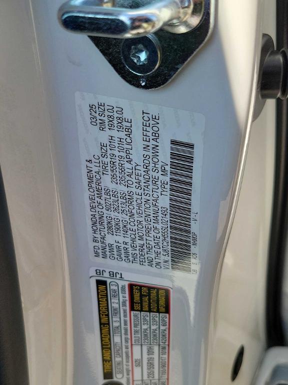 new 2025 Acura RDX car, priced at $49,250