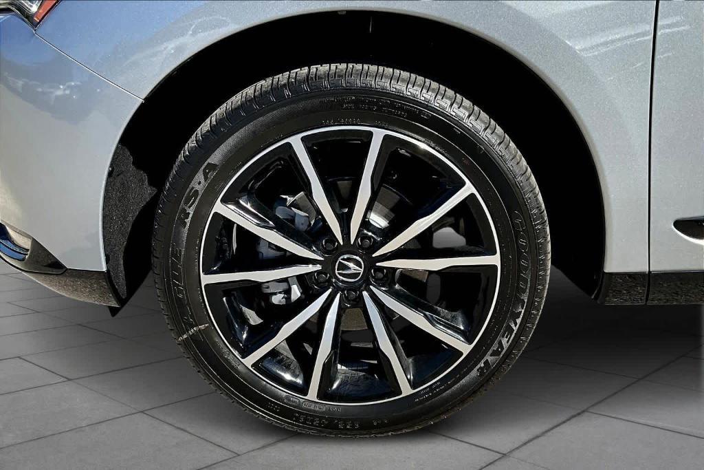 new 2025 Acura RDX car, priced at $55,800