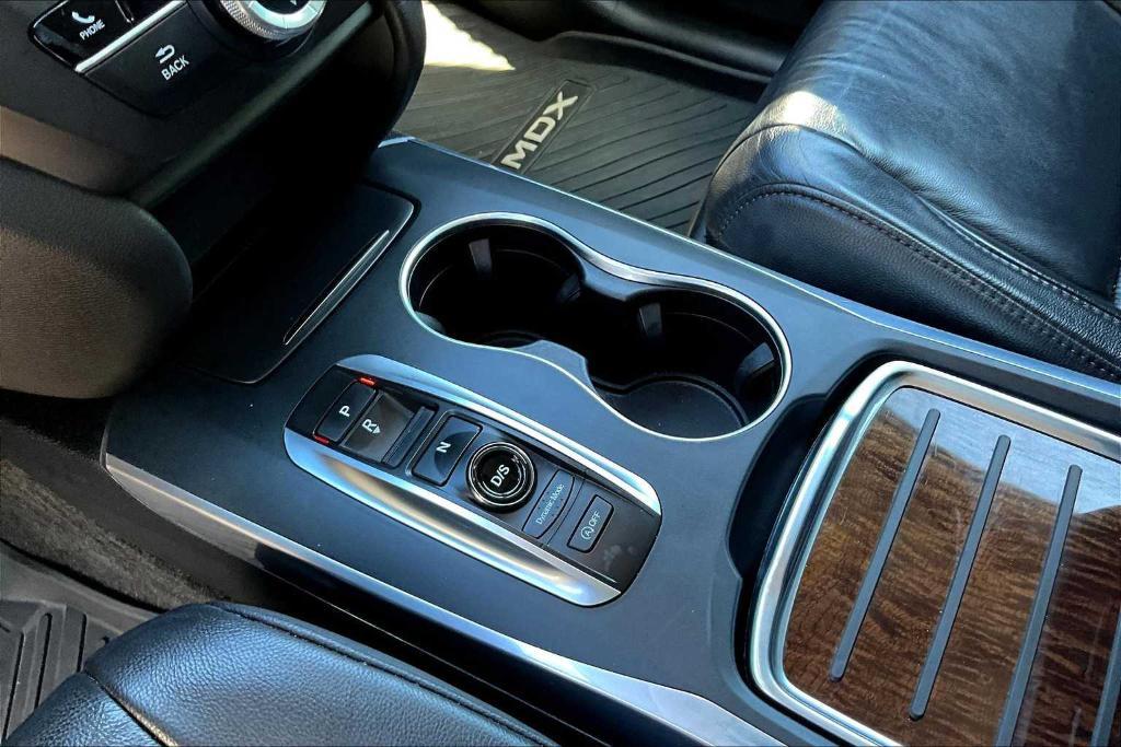 used 2020 Acura MDX car, priced at $24,388