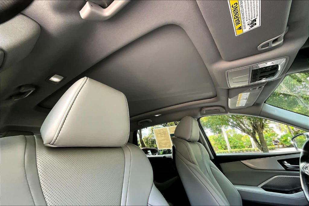 used 2023 Acura MDX car, priced at $41,555