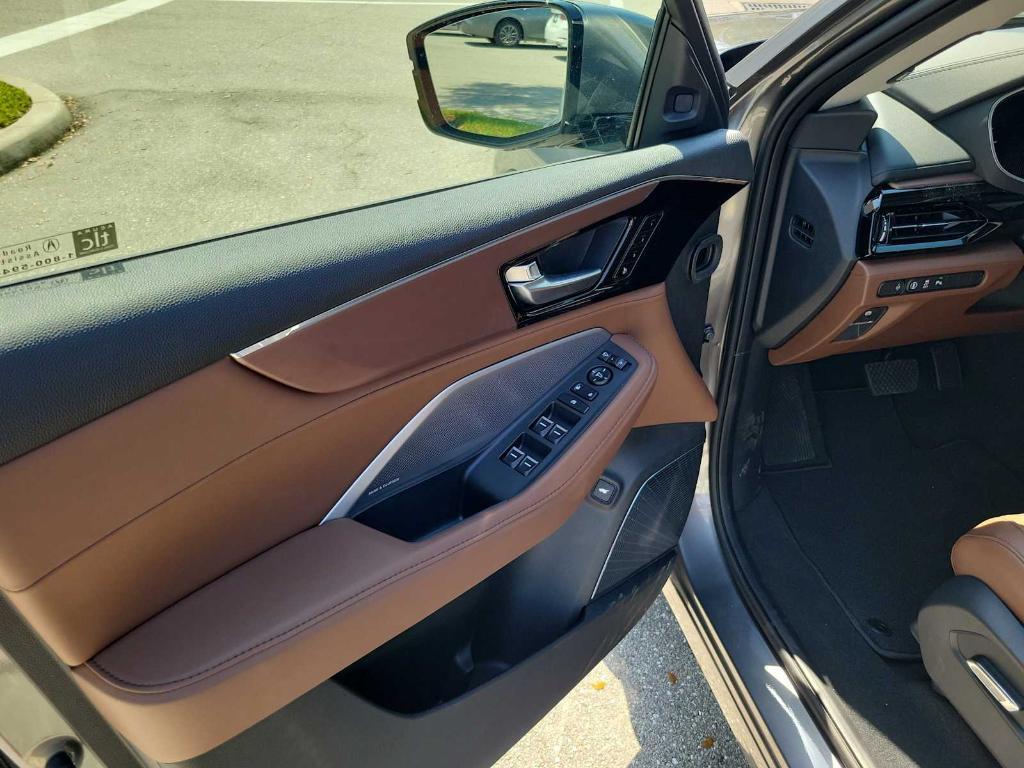 new 2025 Acura MDX car, priced at $58,550