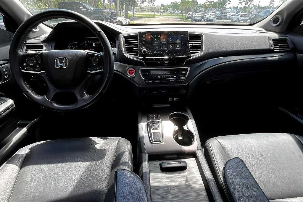 used 2022 Honda Pilot car, priced at $29,472