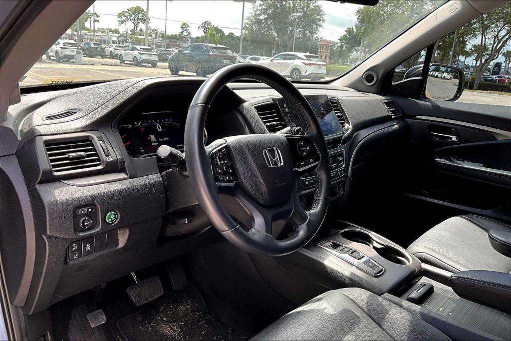 used 2022 Honda Pilot car, priced at $29,472